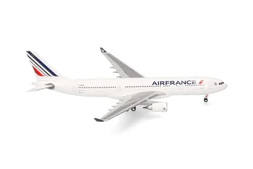 Herpa modellflygplan Air France Airbus A330 200 (new colors), miniatyr i skala 1:200, samlarobjekt, modell utan ställ, plast 4013150572910