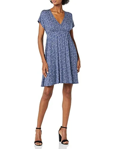 Amazon Essentials Surplice klänning för kvinnor (finns i plusstorlek), marinblå djurtryck, Large 196433143510