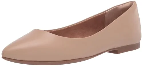 Amazon Essentials dam spetsig tå balett platt, beige fuskläder, 44.5 EU Bred 840809194599