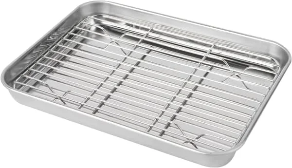 1 roasting pan with rack, 32 x 22 x 4.8 cm; includes both rack and pan, detachable design. ZS-EU-0803003199 1 roasting pan with rack, 32 x 22 x 4.8 cm; includes both rack and pan, detachable design. ZS-EU-0803003199