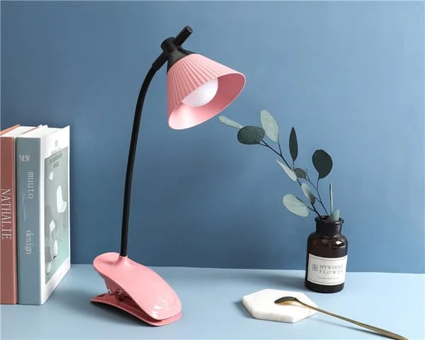 1-pack USB Kreativ Klämma Skrivbordslampa Nattmarknadslampa USB Uppladdningsbar FD07-4799 1-pack USB Kreativ Klämma Skrivbordslampa Nattmarknadslampa USB Uppladdningsbar FD07-4799